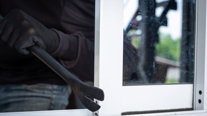 
 Pelaku Pembobolan Toko Kelontong Dibuat Babak Belur oleh Warga Desa Widoro