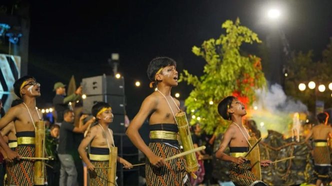 
 Festival Ronthek Pacitan 2024 Kembali Masuk Dalam Kharisma Event Nusantara