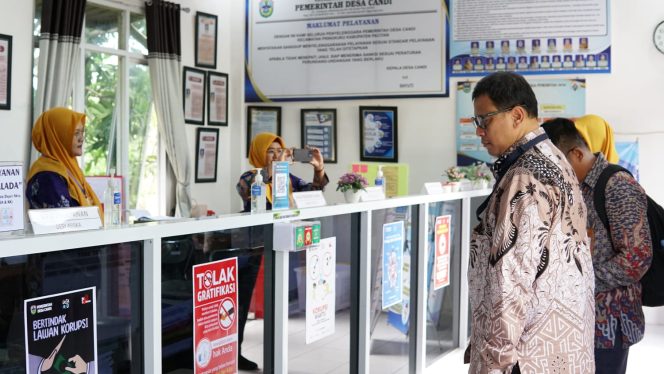 
 Komisi Pemberantasan Korupsi (KPK) Datangi Kantor Desa Candi, Pringkuku, Ada Apa? 