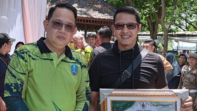 
 Kelurahan Ploso Raih Penghargaan Program Berseri 2024 Berkat Inovasi Bayar Pajak Pakai Sampah