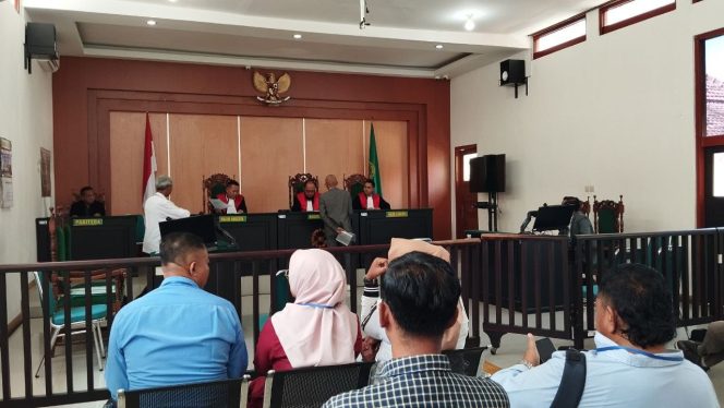 
 Gugatan Hukum Tiga Warga, Dugaan Bermuatan Politik Menjelang Pilbup Pacitan
