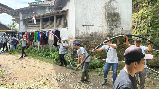 
 Peringati Hari Bakti PUPR ke-79, Dinas PUPR Pacitan Gelar Bakti Sosial di Ponpes Nurudh Dholam