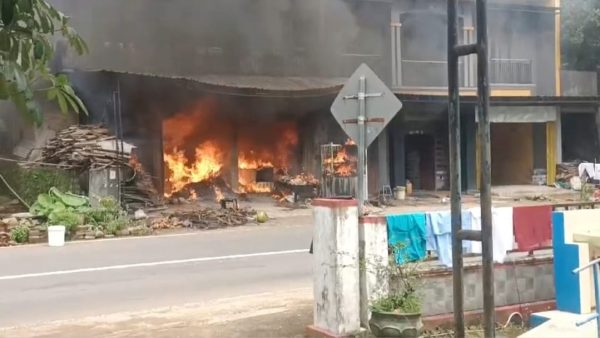 Kebakaran Pangkalan LPG di Gedangan, Satu Korban Luka Bakar