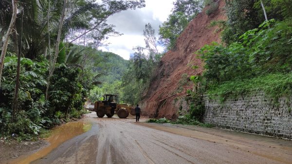 Jalur Pacitan-Ponorogo Rawan Longsor, Proses Pembersihan Masih Berlangsung