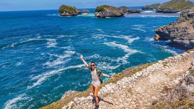 
 Raja Ampat-nya Pacitan, Pesona Eksotis Pantai Kasap