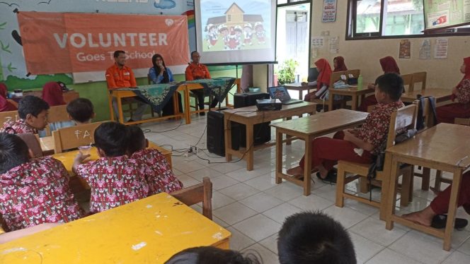 
 Rumah Zakat dan BPBD Pacitan Gelar Edukasi Siaga Bencana di SD Negeri 2 Sambong
