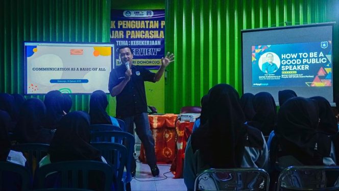 
 Begini Cara Siswa SMK di Pacitan Tanamkan Kecakapan Siswa