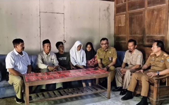 
 Viral Video Warga Pacitan, Pemkab Pastikan Tak Ada Kendala Pendidikan
