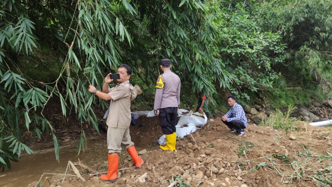 
 136 Hektar Sawah Terancam Gagal Panen, Pemerintah Bangun Dam Darurat Usai Cekdam Mlati Roboh