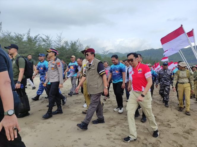 
 Ekspedisi Merah Putih 2025 di Pacitan Usai, AHY Dorong Wisata Lokal Go Internasional
