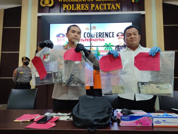 Gunakan Pistol Airsoftgun, Dua Pemuda Pringkuku Gasak Motor di 8 Lokasi Berbeda