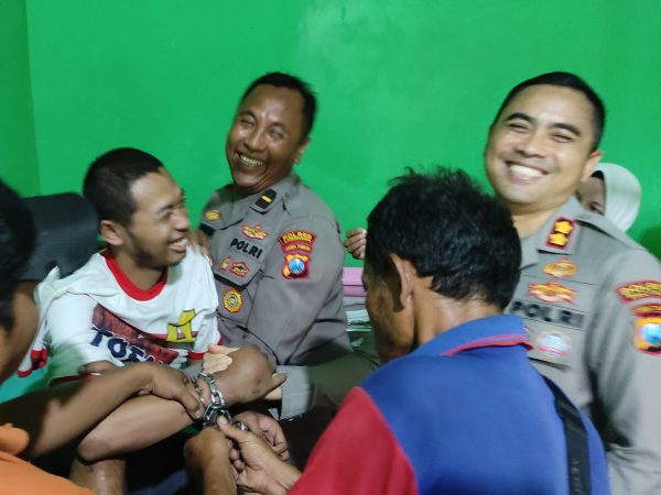 Lima ODGJ di Pacitan Direhabilitasi, Kapolres Turun Langsung Lepas Pasung Karmin