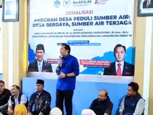 Kunjungan Wakil Ketua MPR RI di Desa Tremas, Warga Antusias Sambut Program Desa Peduli Sumber Air