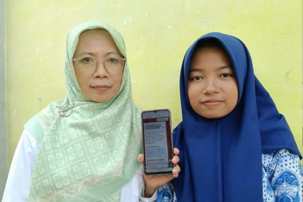 Transmisi Spensajos, Inovasi SMPN 1 Arjosari Pacitan Akses Informasi Sekolah Lewat WhatsApp