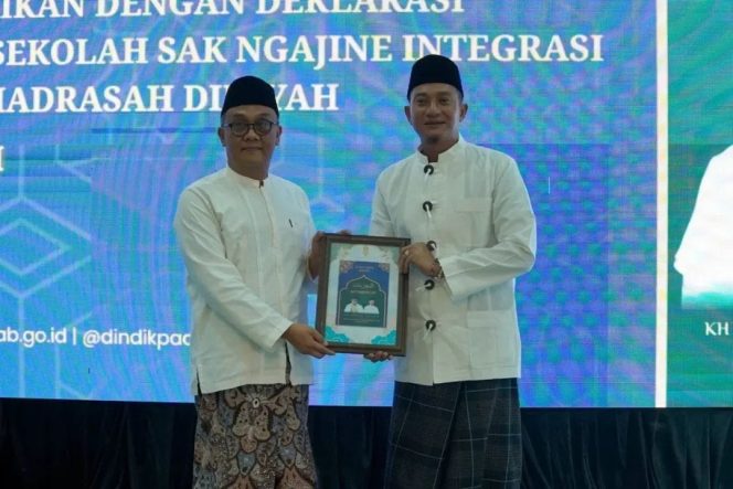 
 Pemkab Pacitan Luncurkan Program Sekolah Sak Ngajine, Integrasikan Madrasah Diniyah ke Sekolah Formal