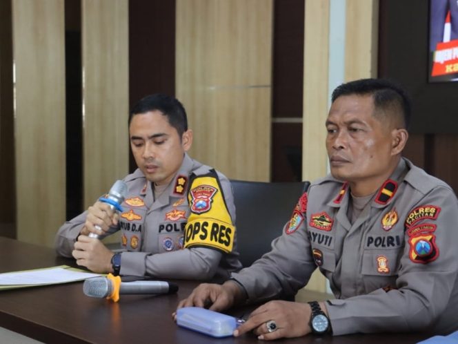 
 Dikejar Polisi, Pemuda Asal Brebes Tewas Kecelakaan di Pacitan
