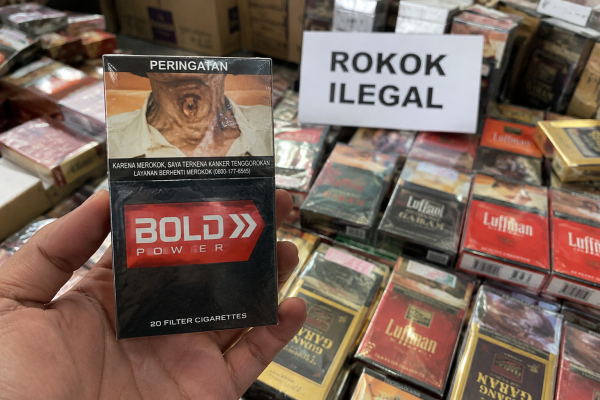 Peredaran Rokok Ilegal di Pacitan Masih Masif, Distribusi Online Jadi Kendala